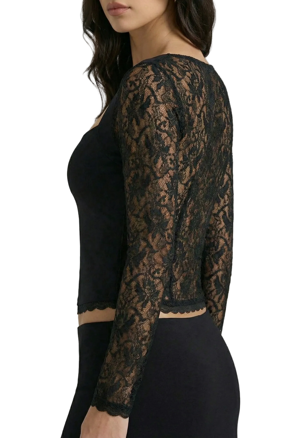 Noir Elara Lace Sleeve Top